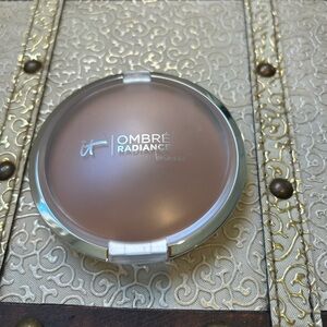IT Ombre Radiance Bronzer